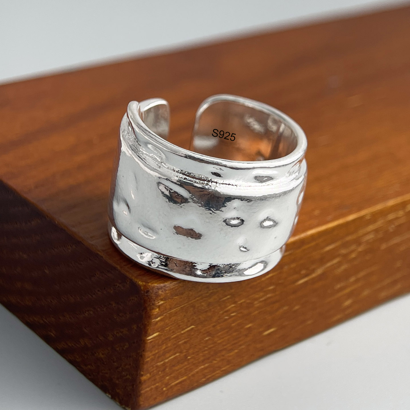 925 スターリングシルバーリング女性用カップルミニマリスト - Statement Cocktail Ring のレビューと価格