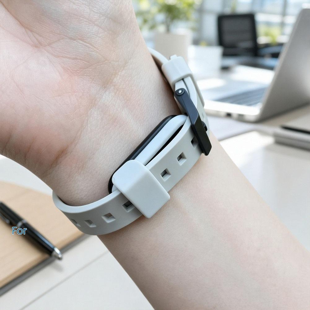 新しいステンレススチール製18mmウォッチストラップアダプタ - Watch Strap Replacement のレビューと価格
