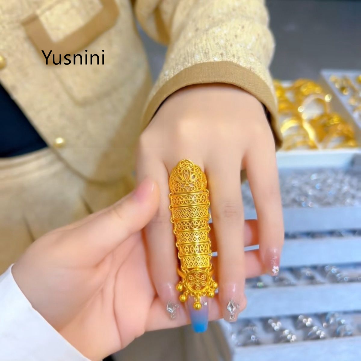 ホットセール中！新作ドバイジュエリー24K金メッキ中空エスニ - Statement Cocktail Ring のレビューと価格