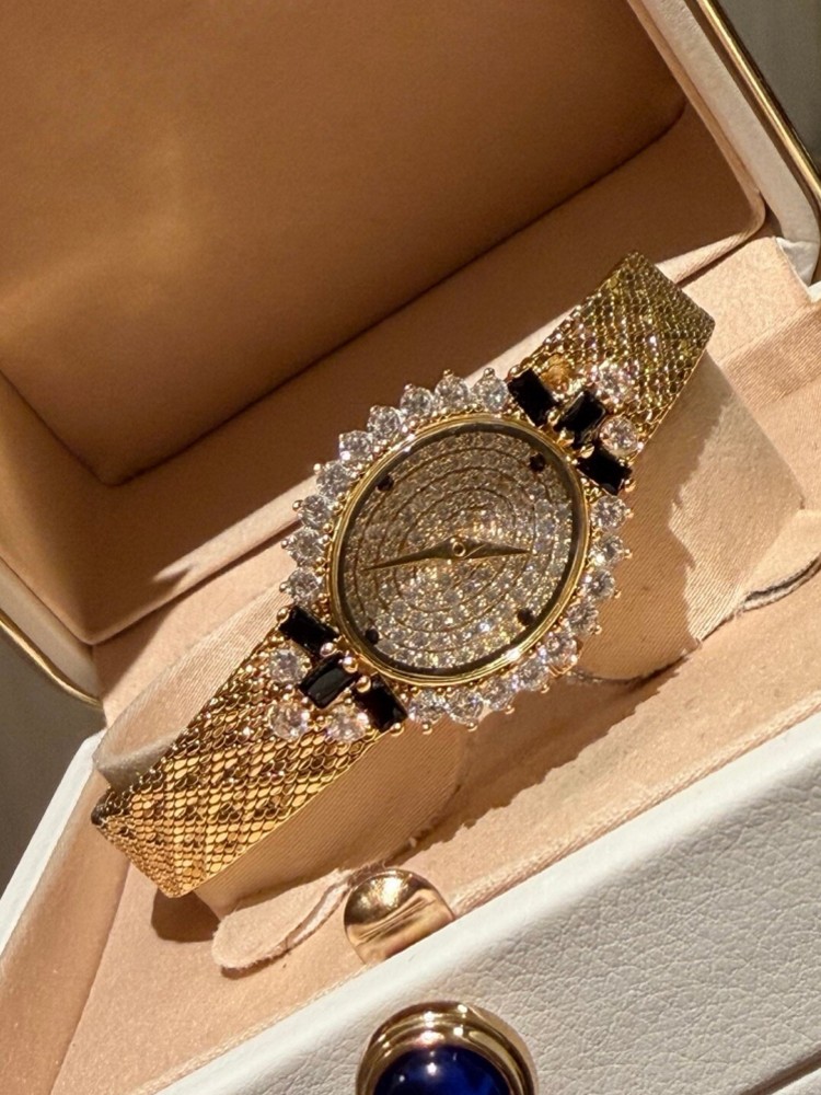 ヴィンテージレディースオーバルシェイプクォーツ時計エレガント - Jewelry Watches Vintage のレビューと価格
