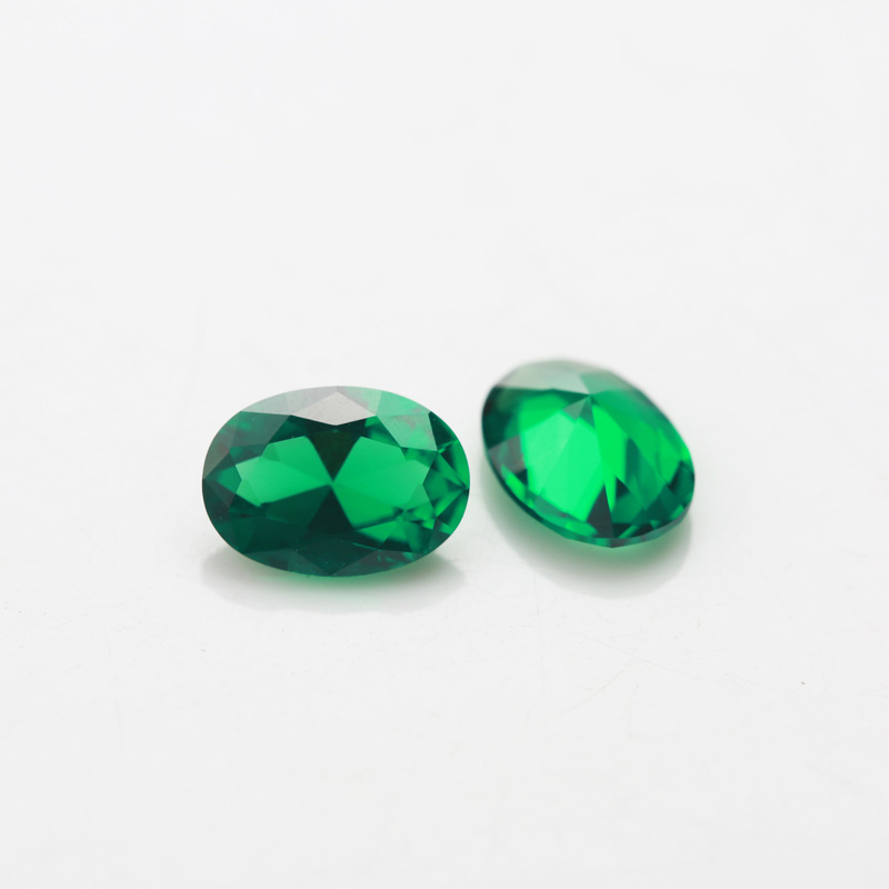 美しいエメラルドグリーンのオーバルカットVVSルースジェムス - Turquoise Stone Ring のレビューと価格